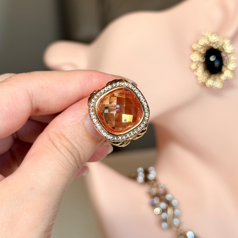Gold Citrine Halo Cocktail Ring - Picture 3 of 11
